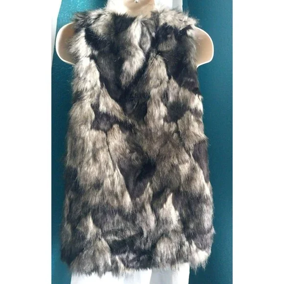 BCBGeneration Faux Fur Open Vest Sz Small Runs Big (NEW $148) - Picture 6 of 8